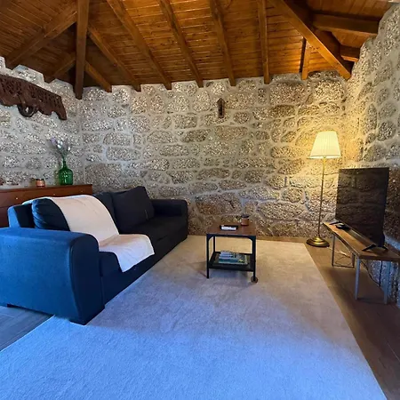 Casa Da Cancela - Piscina & Jacuzzi - Geres Dağ evi